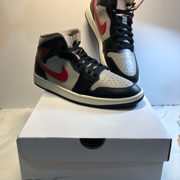 Nike Air Jordan 1 Mid Womens Black Grey Red  Sneakers - 11 US - Picture 10 of 14